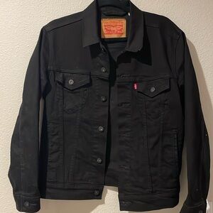 Levi Strauss Black Denim jacket Men’s small in excellent condition